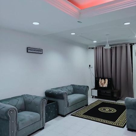 Naurah Homestay سونغاي بيتاني المظهر الخارجي الصورة